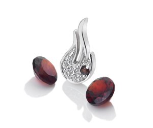 Medál Hot Diamonds Anais element tűz Granát AC101