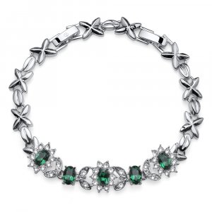 Karkötő Swarovski kristályokkal Oliver Weber Princess emerald